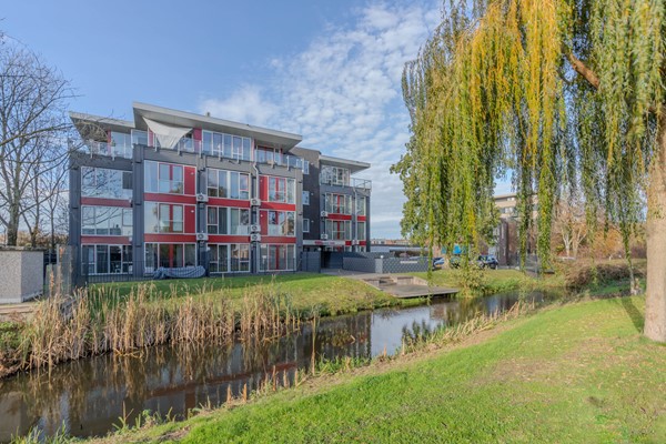 Medium property photo - Halverwege 7, 2402 NK Alphen aan den Rijn